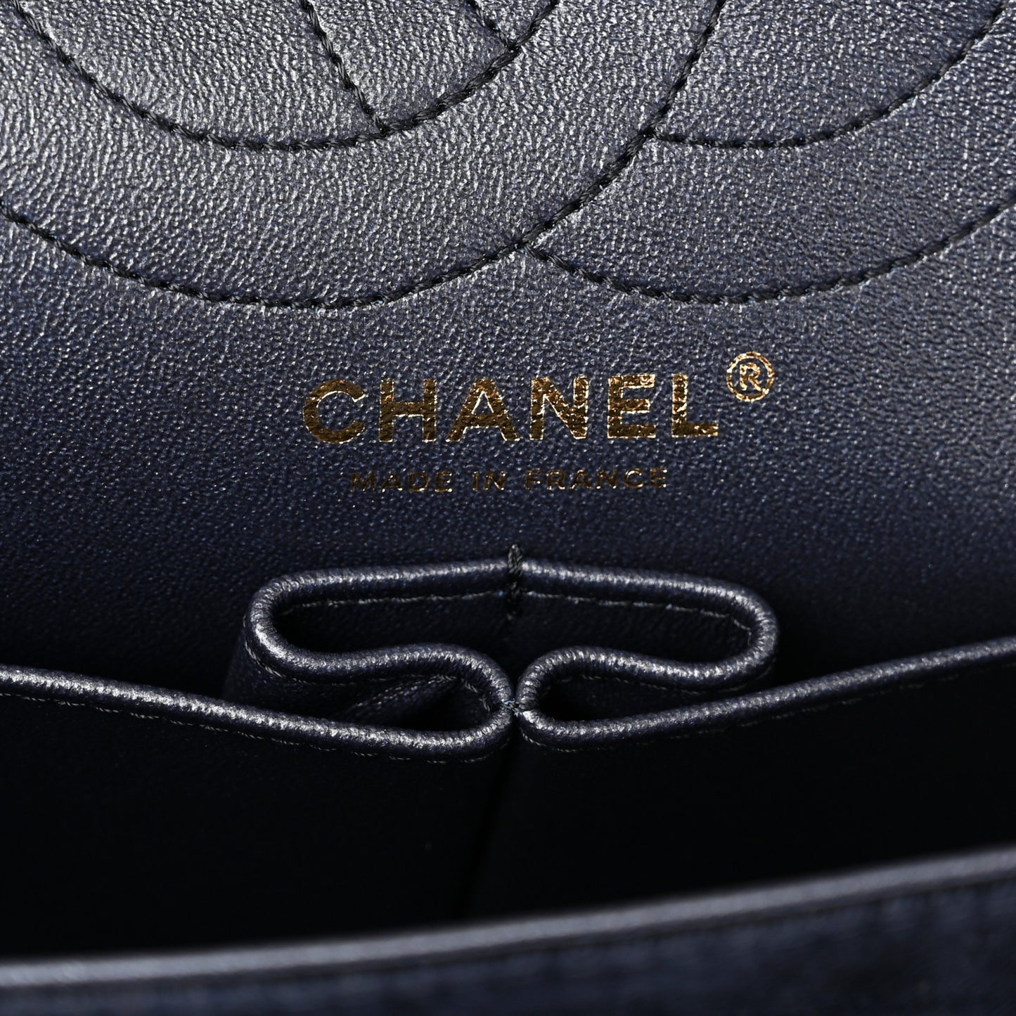 Ombre Velvet Quilted 2.55 Reissue 225 Flap Navy