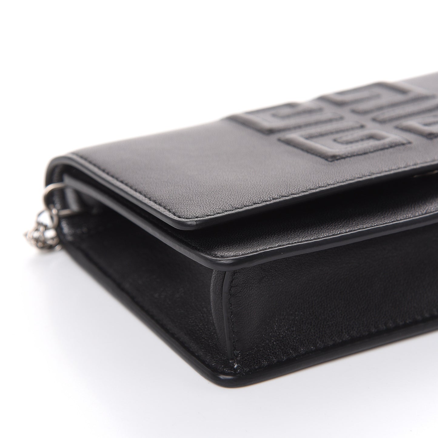 Lambskin Emblem Chain Wallet Black