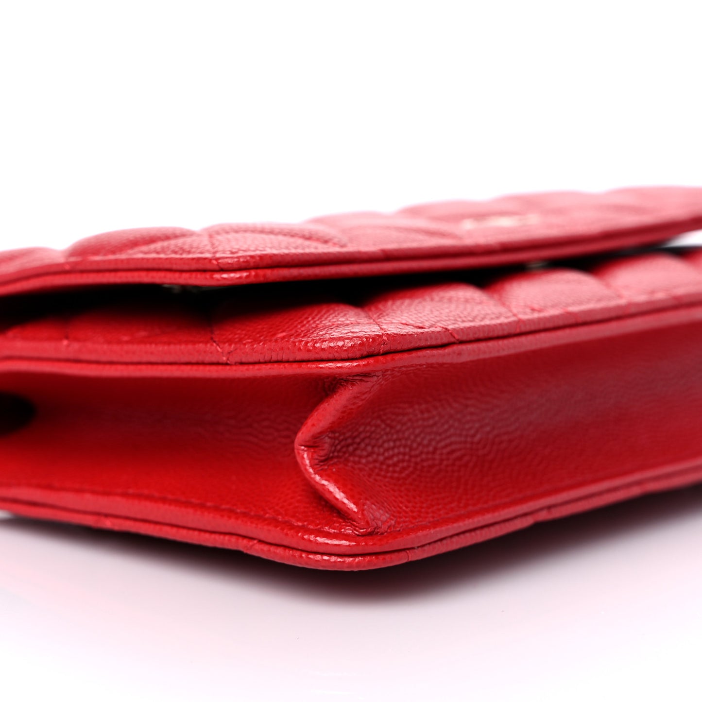 Caviar Quilted Wallet On Chain WOC Red