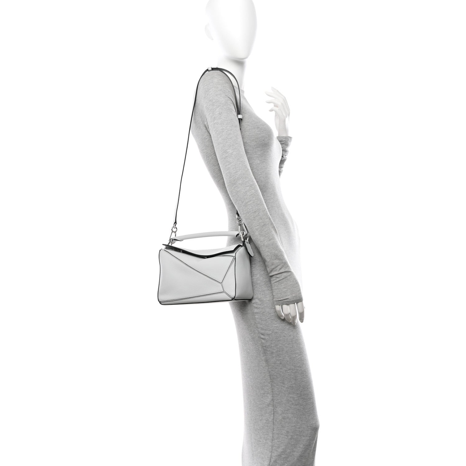 Loewe Calfskin Small Puzzle Bag Kaolin 2 of 12