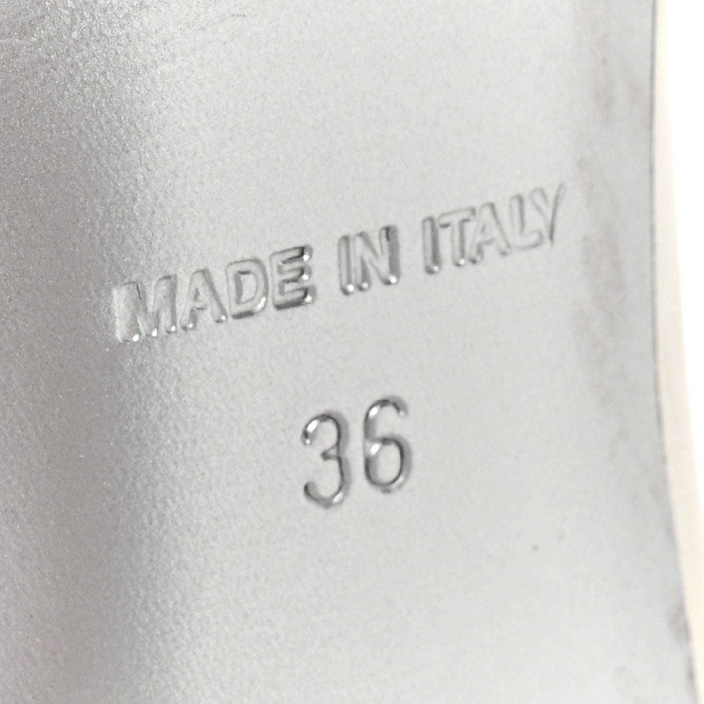Laminated Lambskin Grosgrain Cap Toe CC Mary Jane Pumps 36 Silver Black