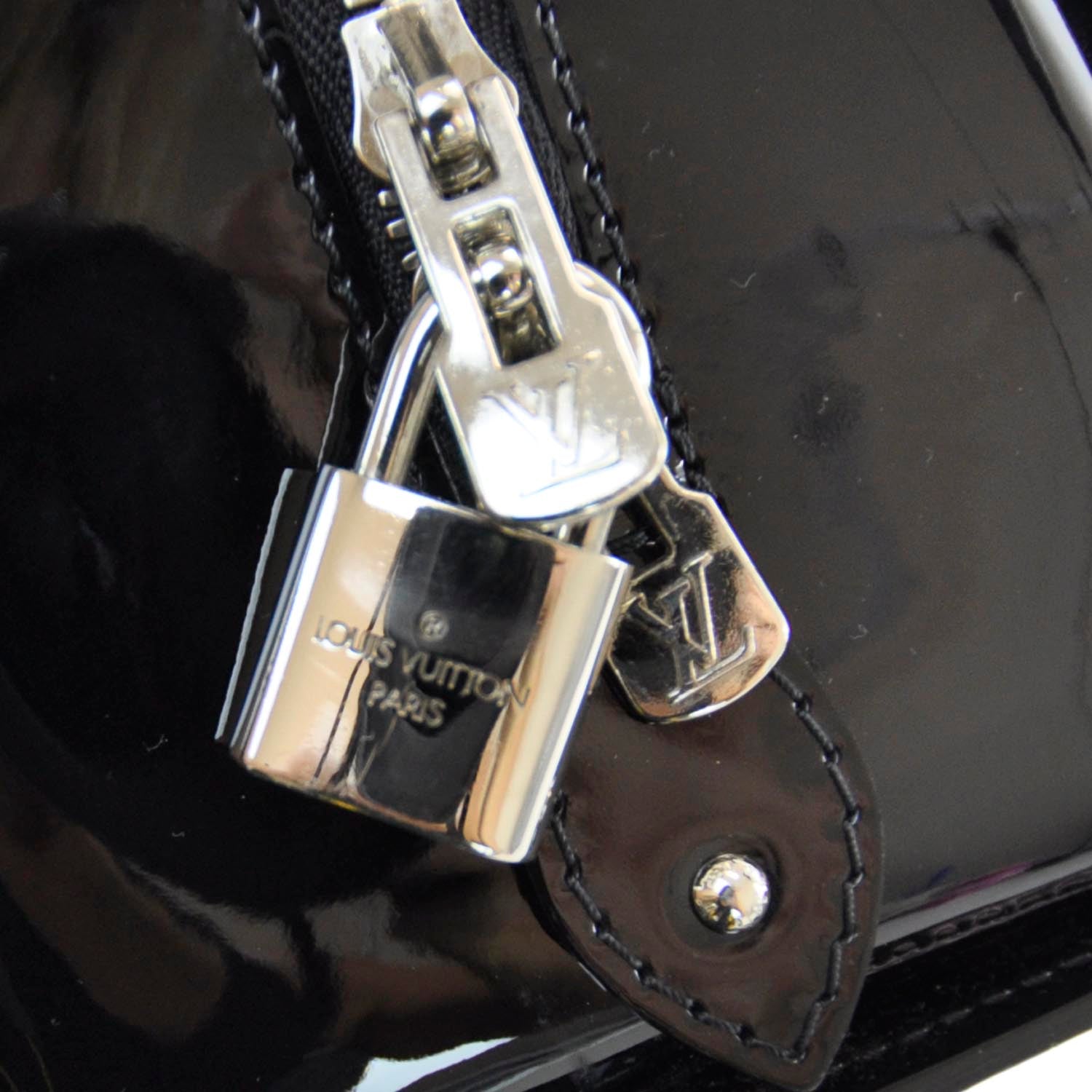 Louis Vuitton Electric Epi Pont-Neuf GM Black 8 of 14