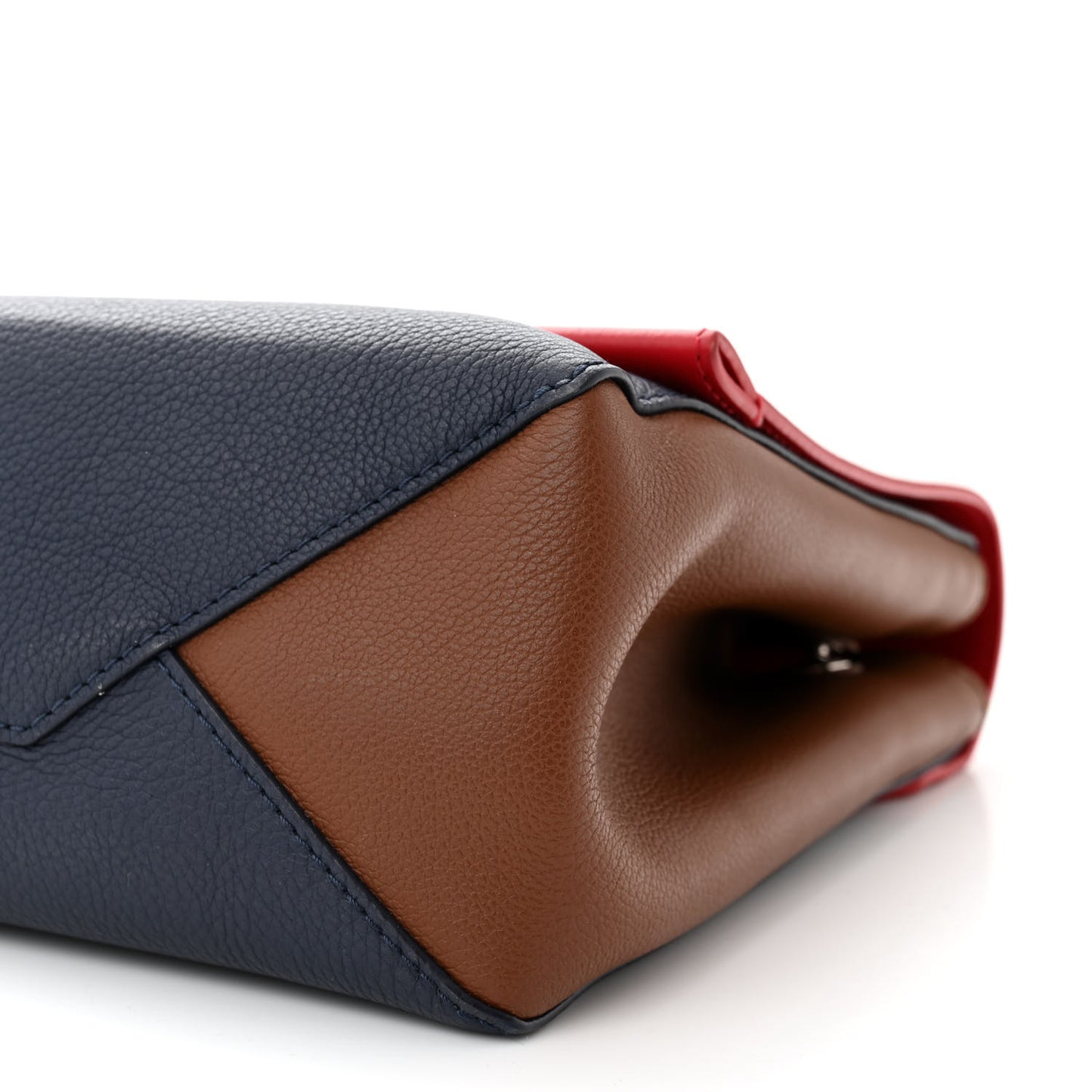 Calfskin Lockme II Top Handle Rubis Marine