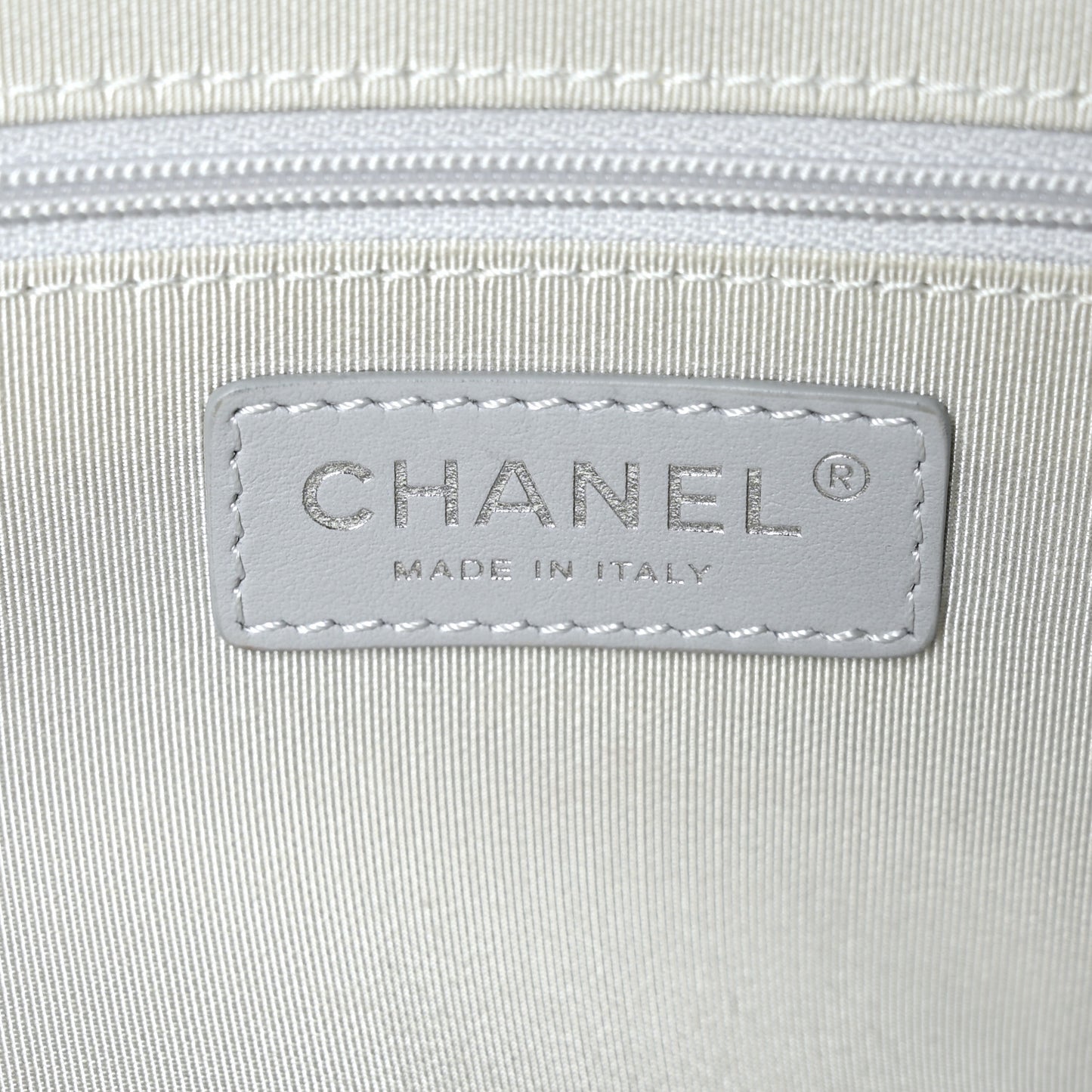 Metallic Calfskin Quilted Medium Casual Rock Flap Silver