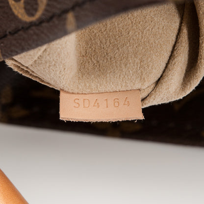 Louis Vuitton Monogram Artsy MM 8 of 10