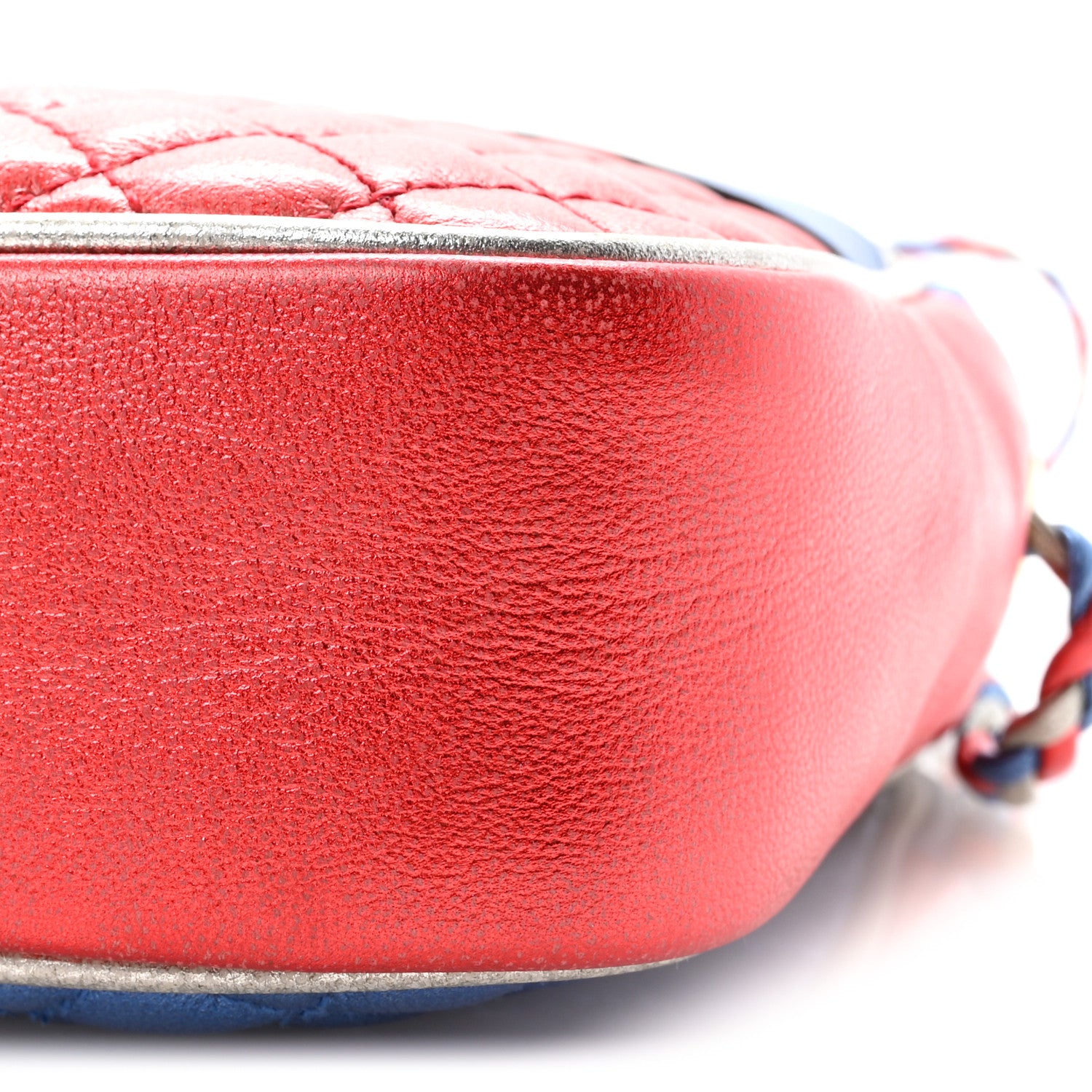 Gucci Laminated Nappa Trapuntata Small Zumi Shoulder Bag Rosso Marine Argento 10 of 11