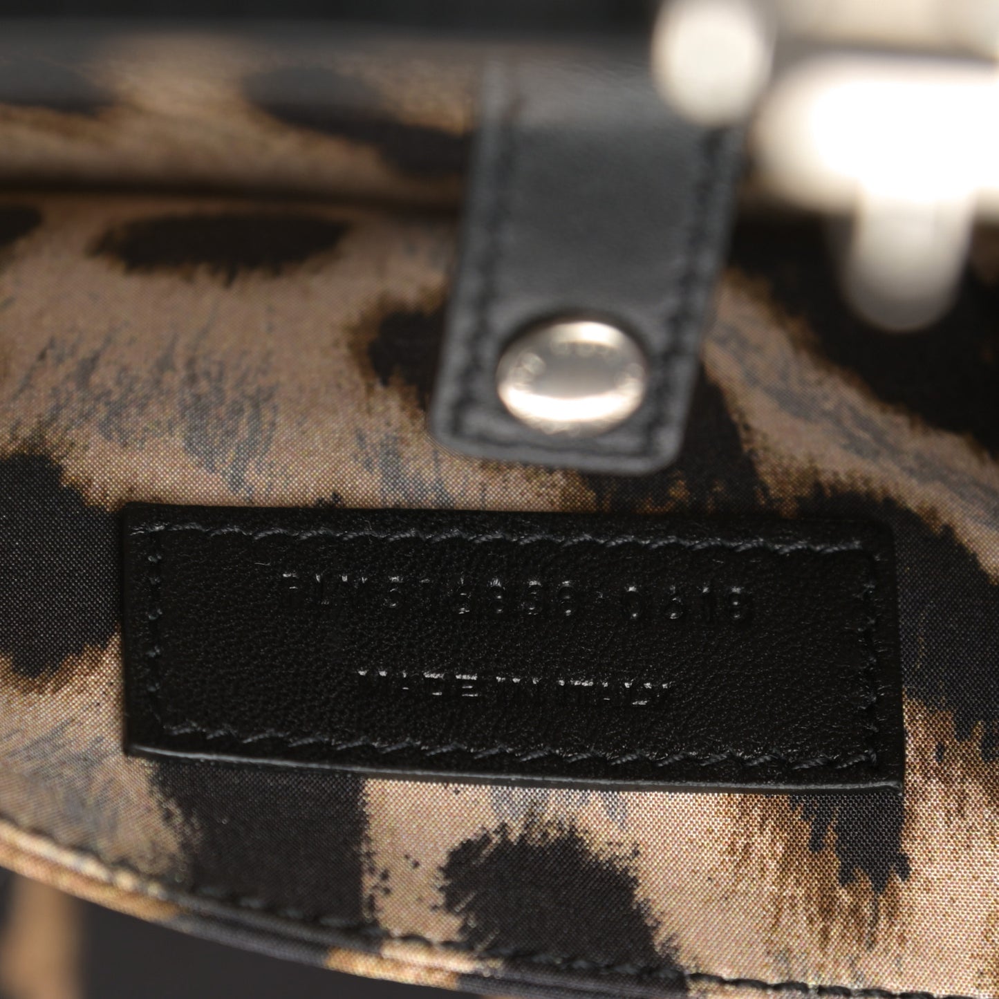 Calfskin Small Mica Hat Box Black