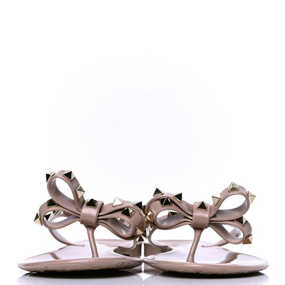 Valentino Garavani PVC Jelly Rockstud Bow Thong Sandals 41 Poudre 2 of 4