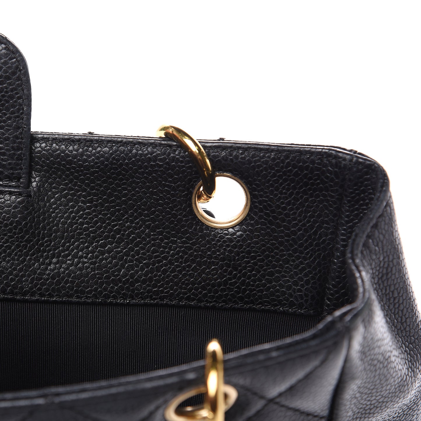 Caviar Quilted Petit Shopping Tote PST Black