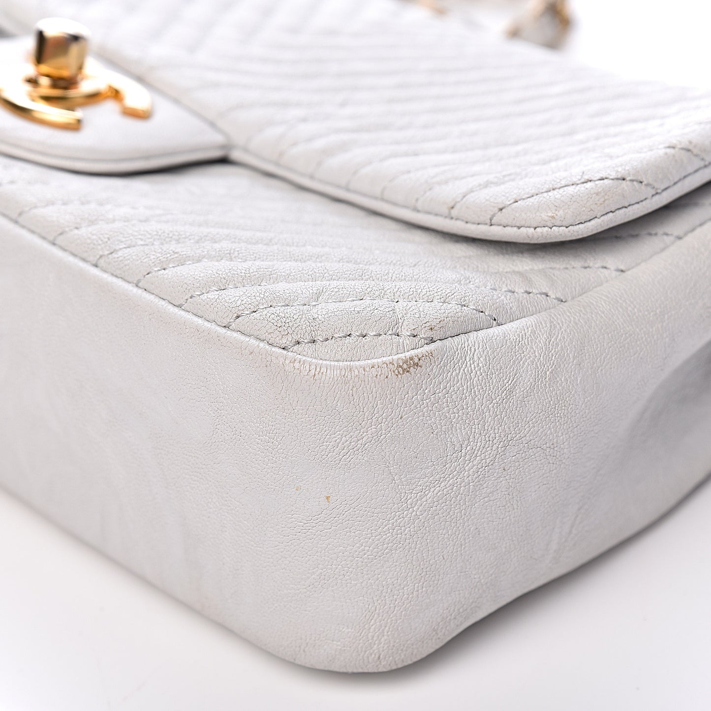 Calfskin Surpique Chevron Small Flap White