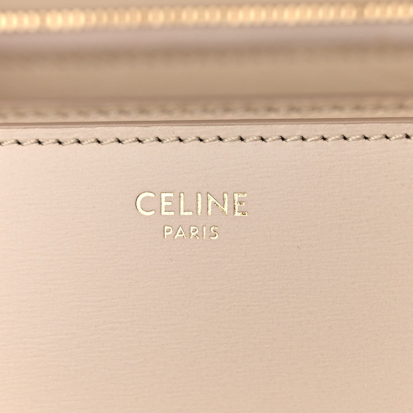 Box Calfskin Medium Classic Box Bag Linen