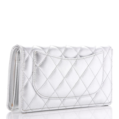Chanel Metallic Lambskin Yen Wallet Silver 3 of 8