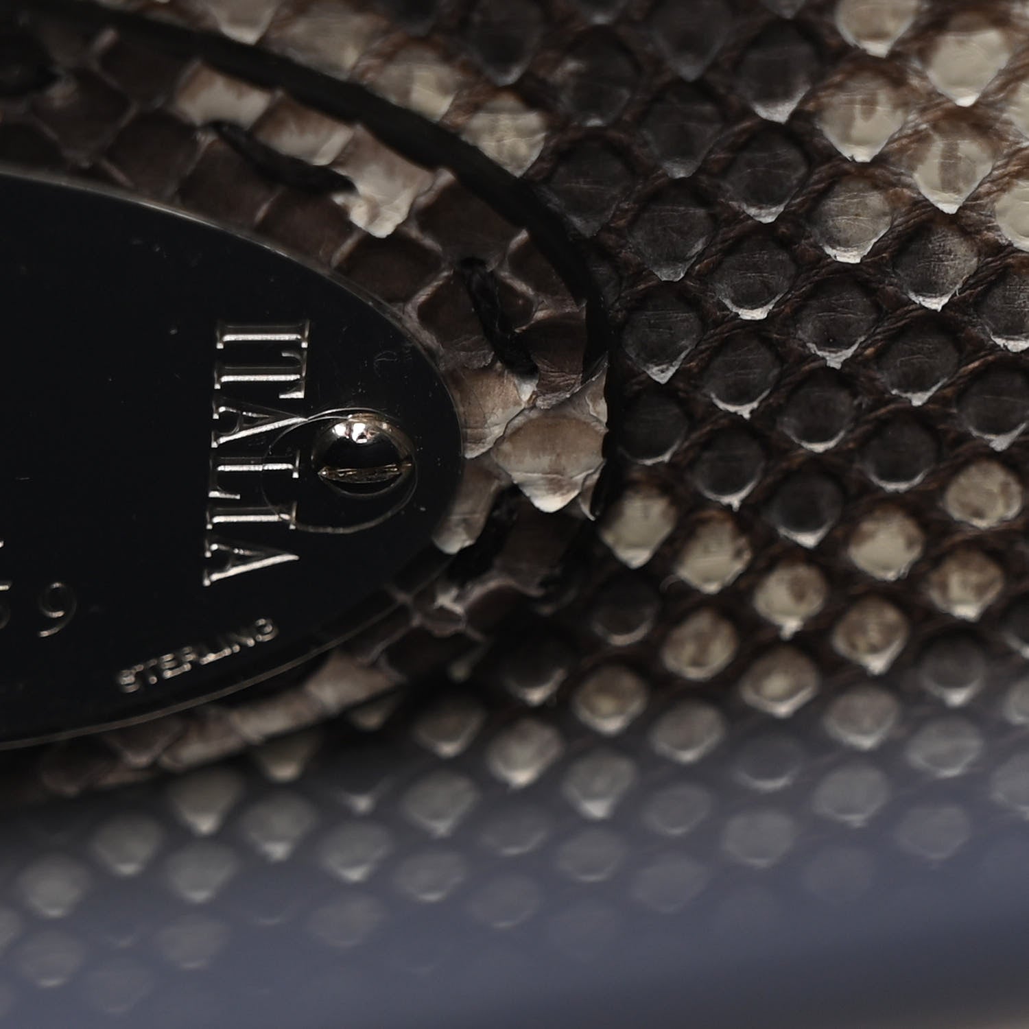 Fendi Cuoio Romano Snakeskin Selleria Medium Peekaboo Iconic Satchel Blue Notte 12 of 15