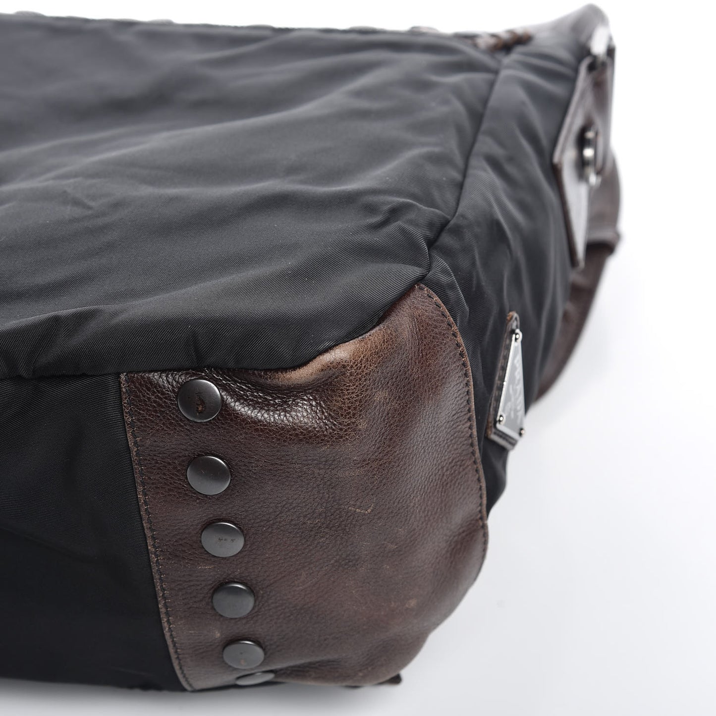 Tessuto Nylon Calfskin Studded Shoulder Bag Bruciato