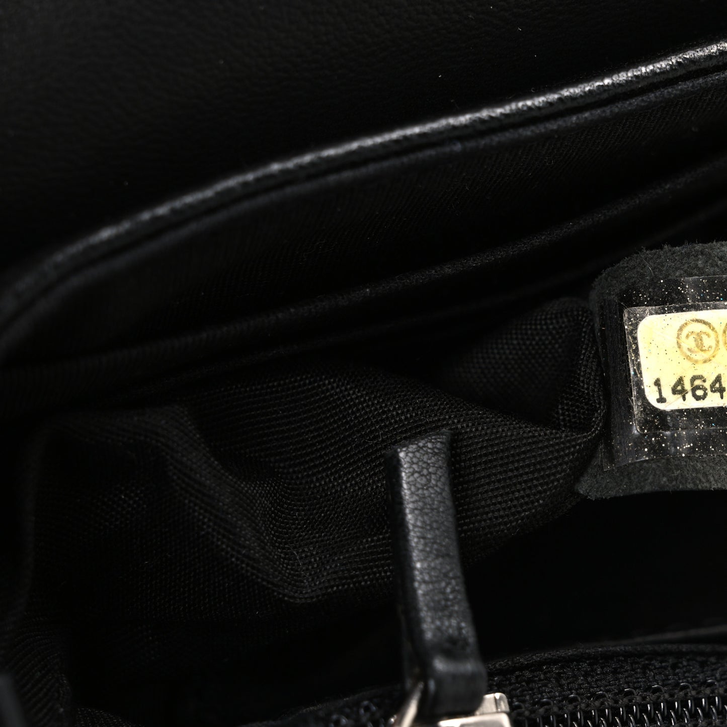 Lambskin Half Moon Wallet On Chain WOC Black