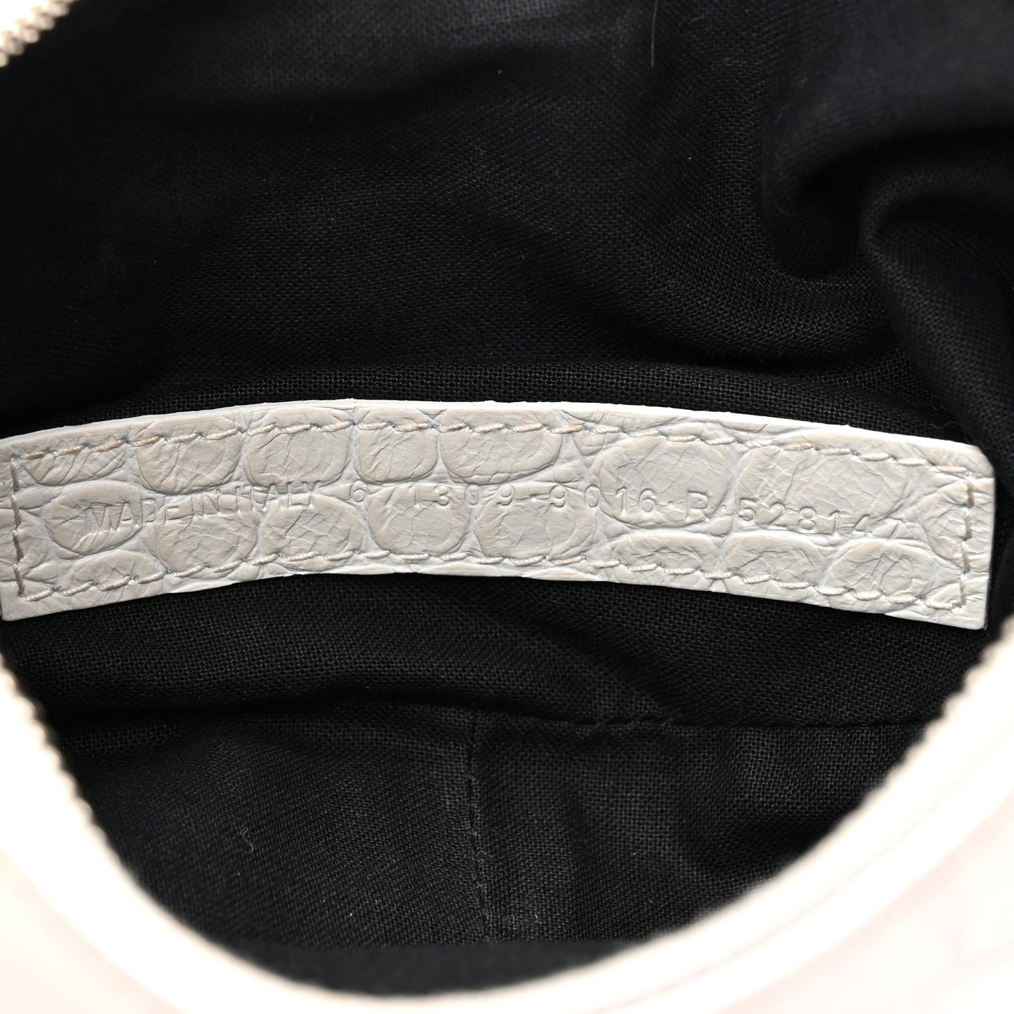 Extra Supple Calfskin Crocodile Embossed Le Cagole Shoulder Bag XS Optic White
