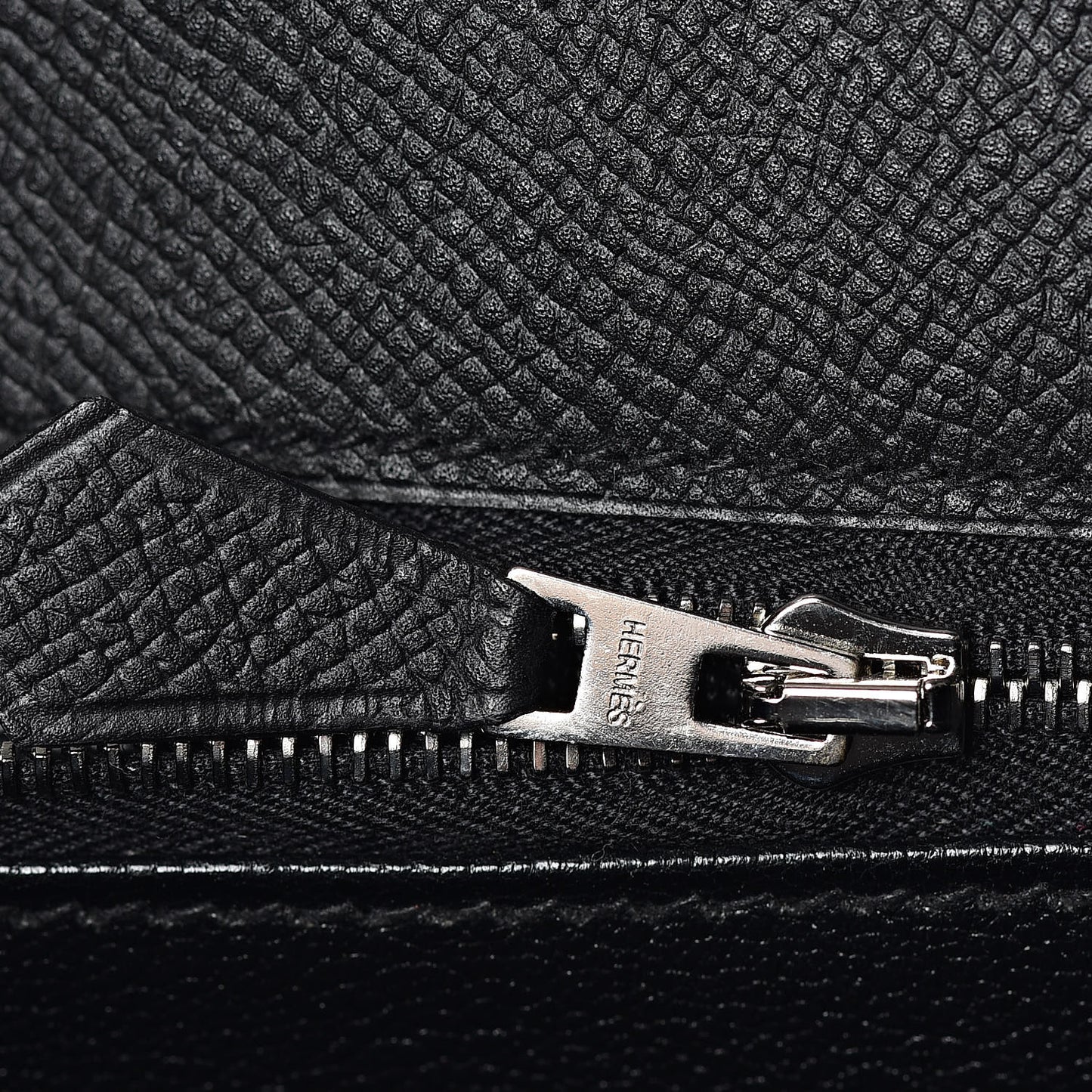 Epsom Kelly Sellier 32 Black
