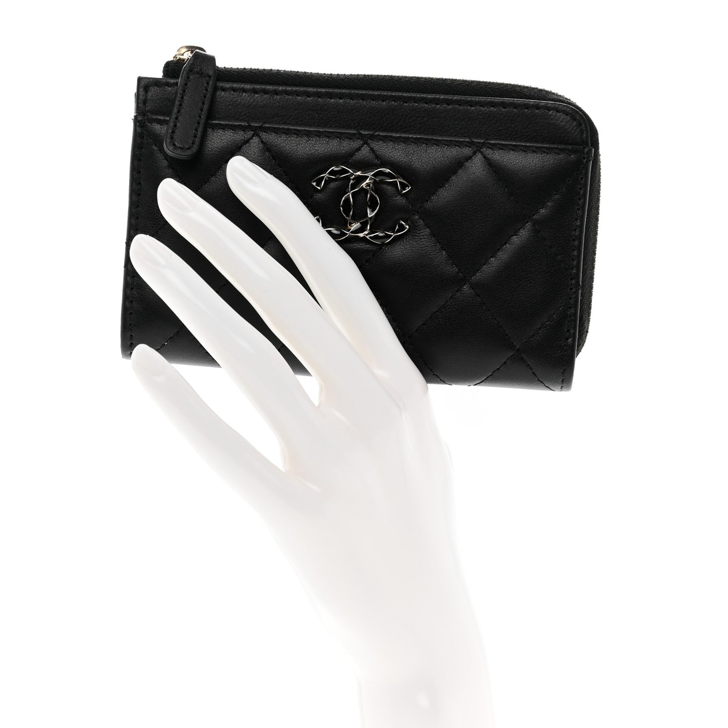 Lambskin Enamel Quilted Zippered Card Holder Black