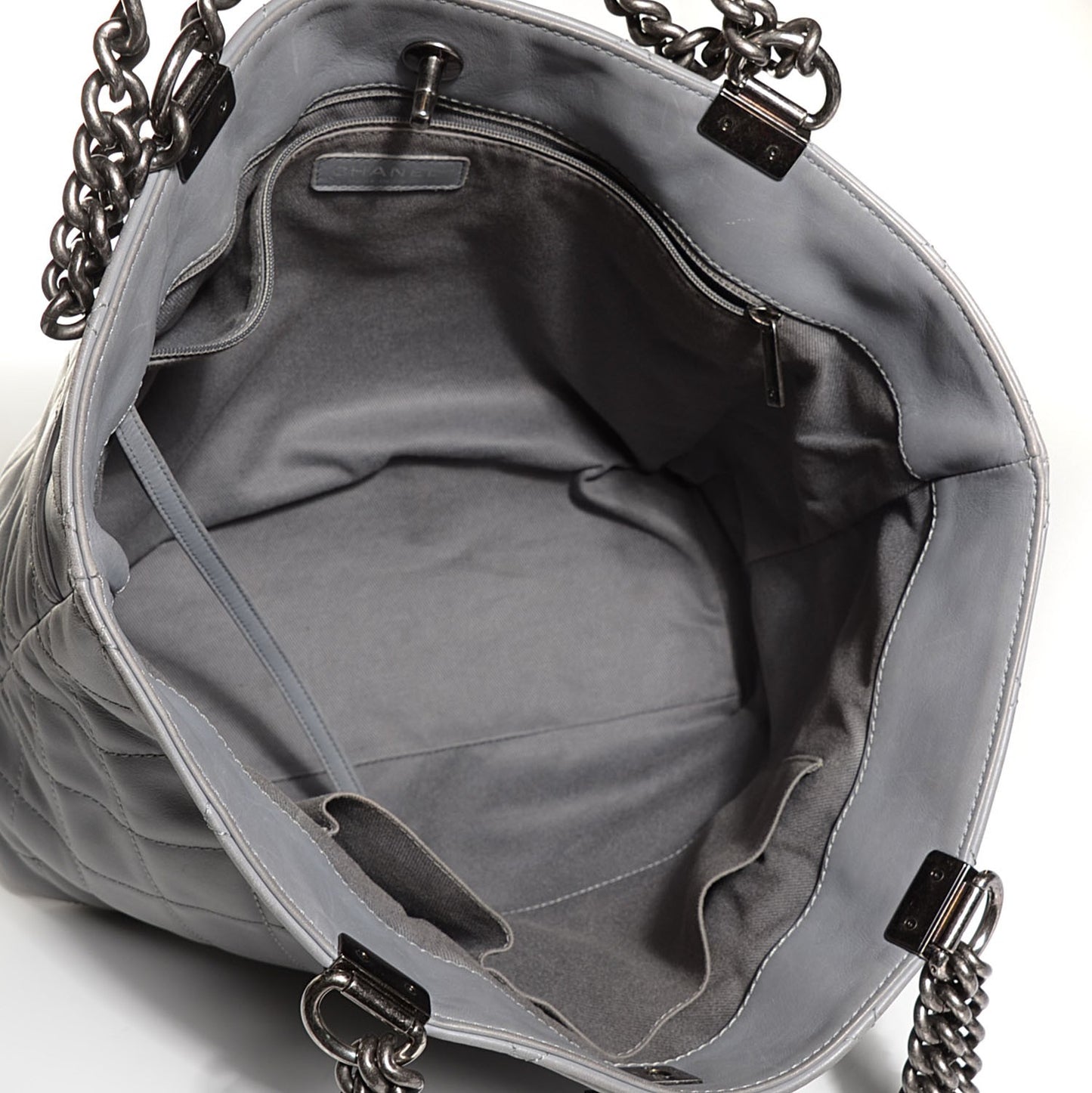 Calfskin Quilted Large Shopping In Chains Tote Light Grey