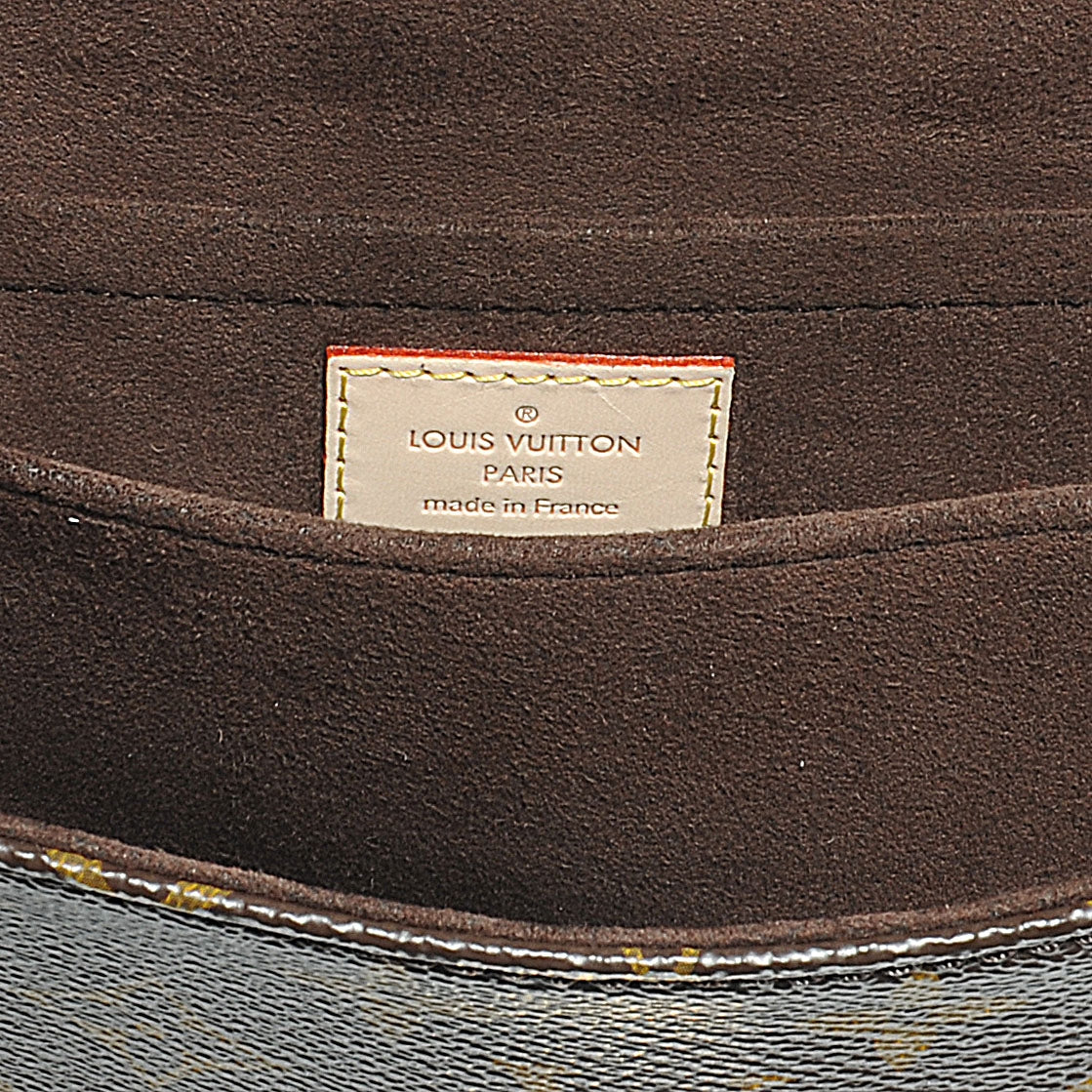 Monogram Pochette Metis