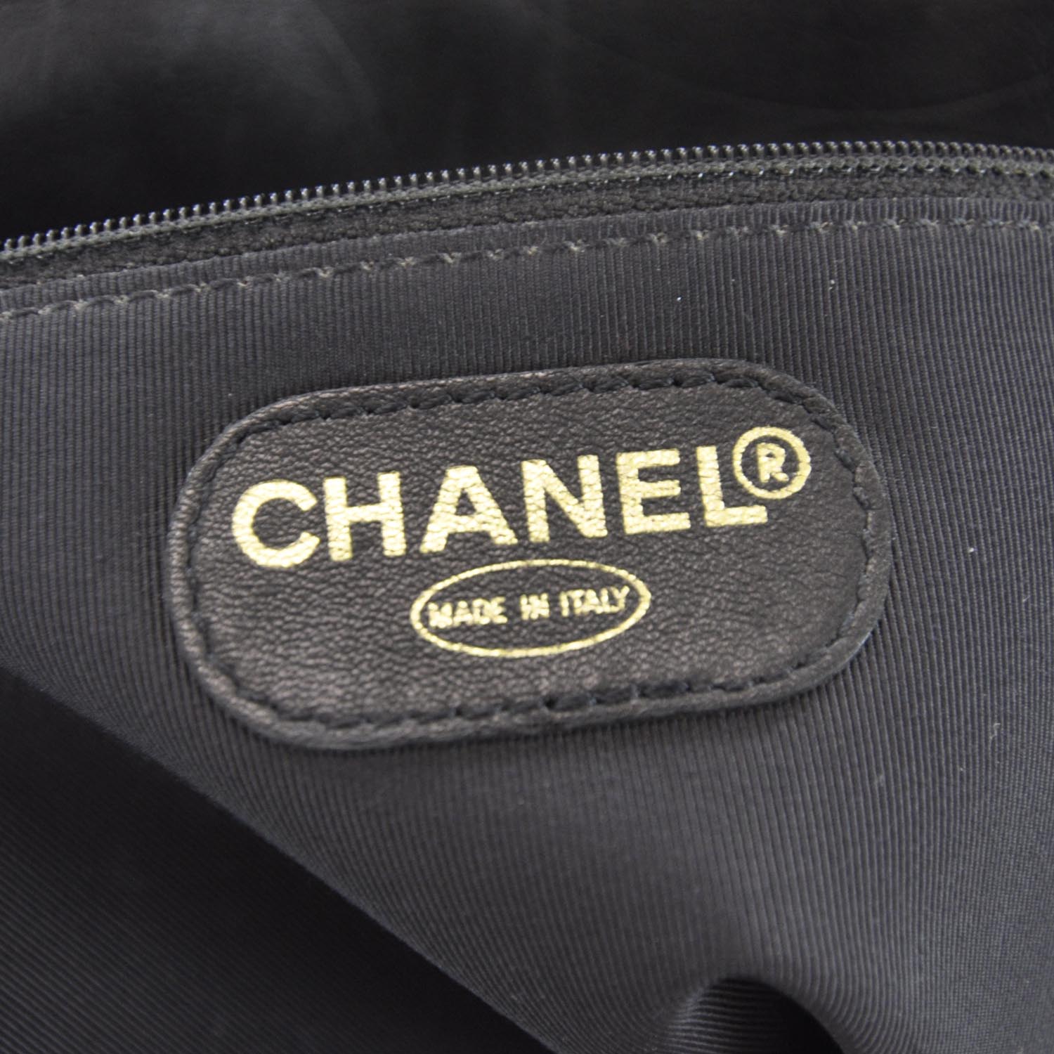 Chanel Lambskin CC Messenger Black 8 of 9
