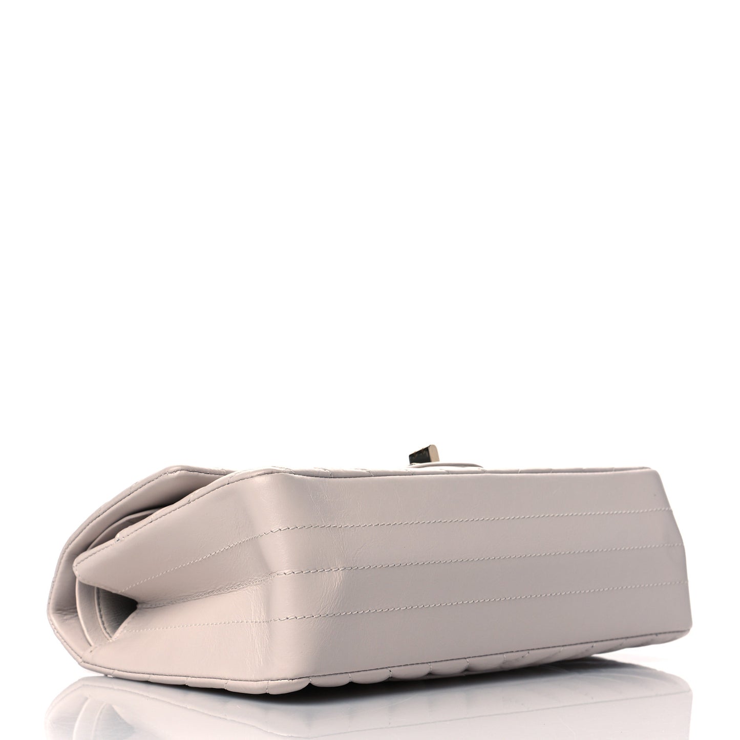 Aged Calfskin Chevron Quilted 2.55 Reissue 225 Flap Ivory