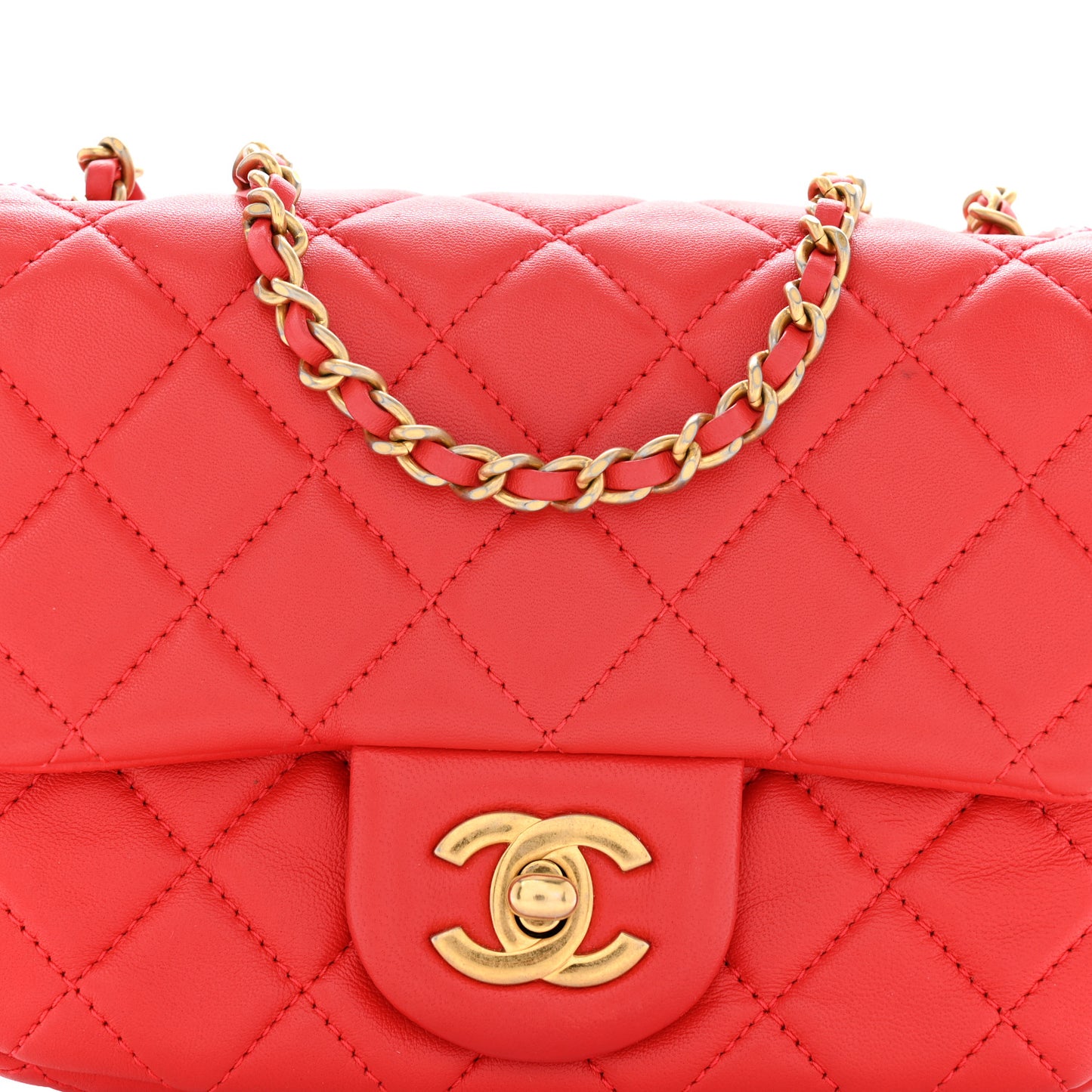 Lambskin Quilted Mini Pearl Crush Flap Red