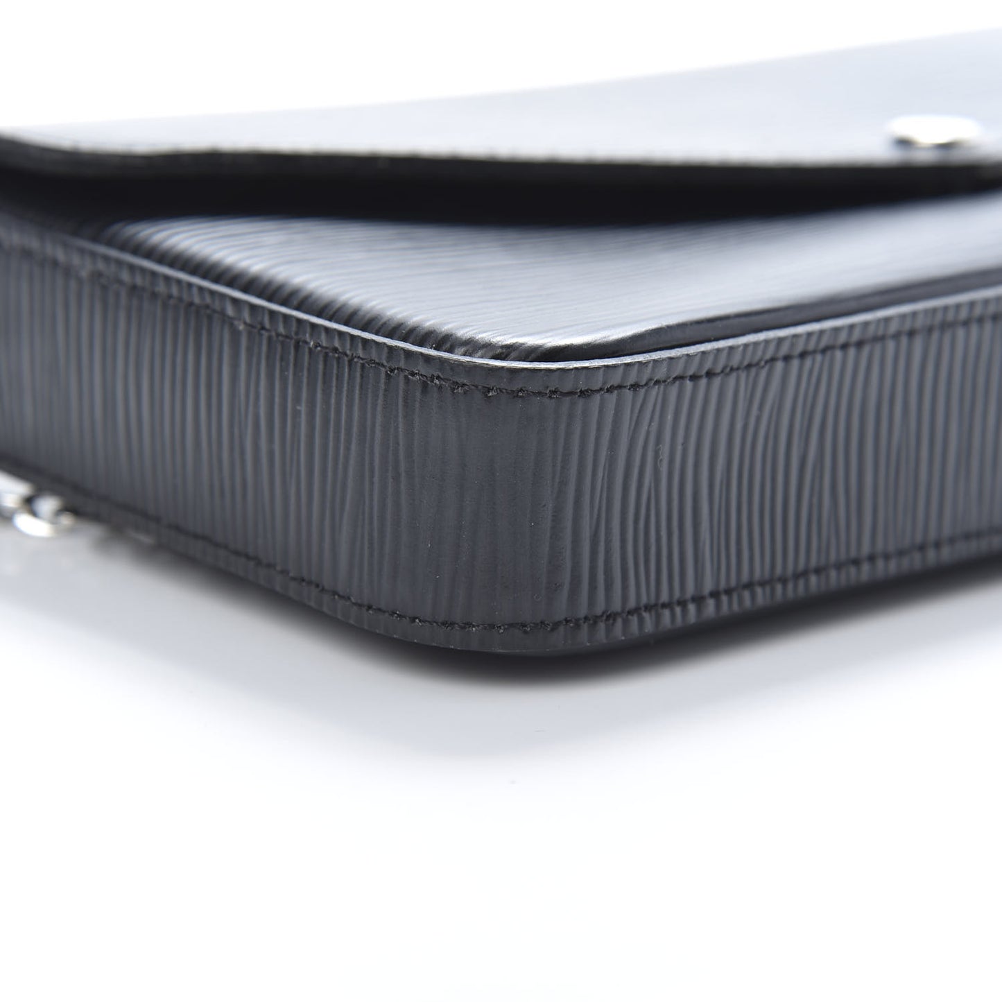 Epi Pochette Felicie Black