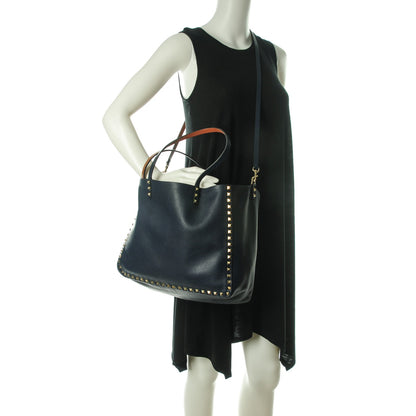 Valentino Garavani Pebbled Calfskin Medium Rockstud Reversible Tote Light Cuir Marine 2 of 7