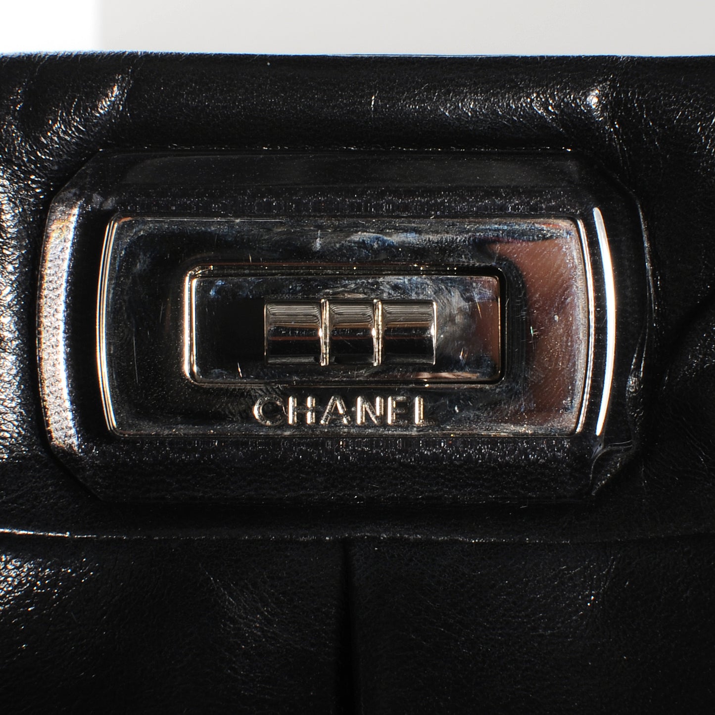 Lambskin Igloo Shoulder Bag Black