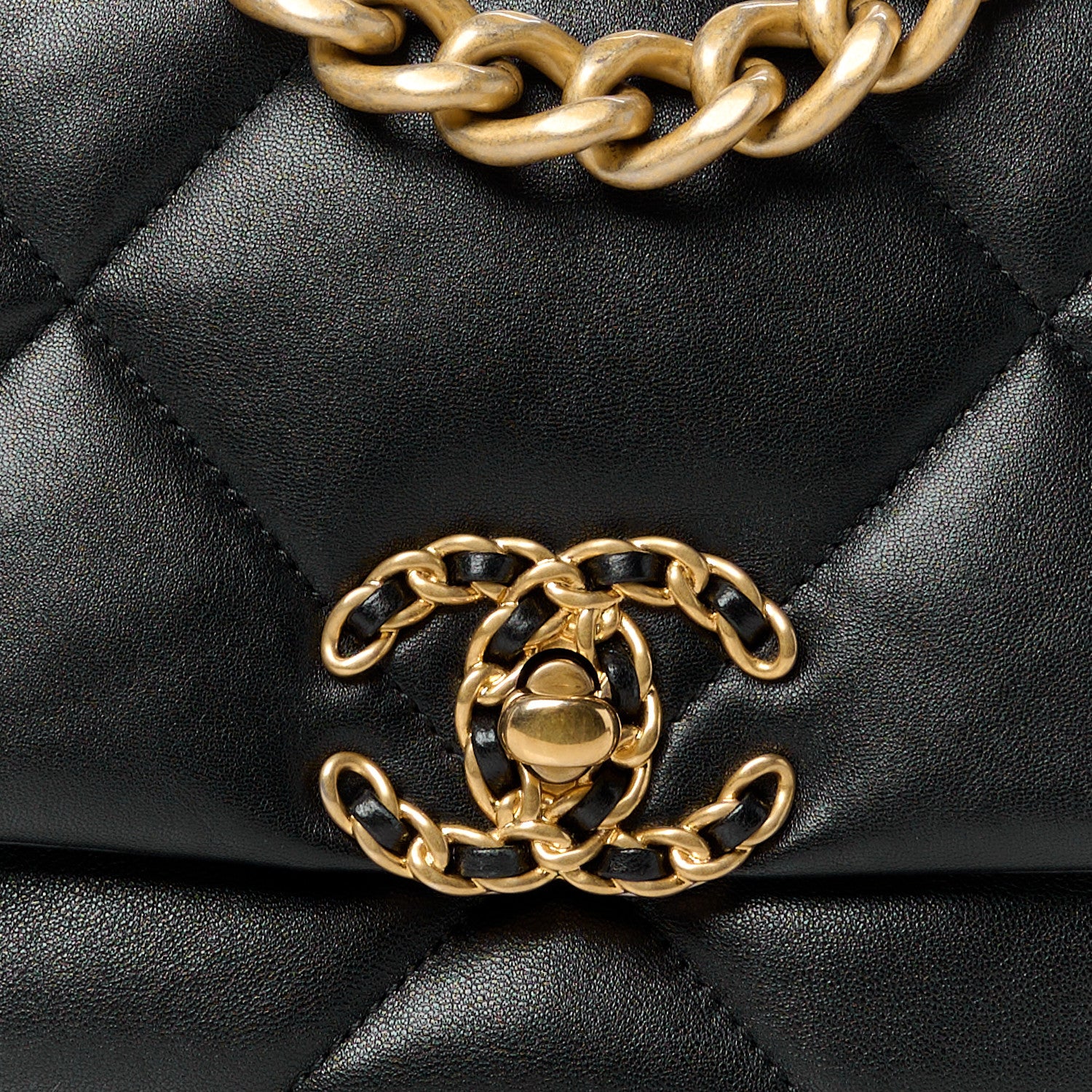 Chanel Lambskin Quilted Medium Chanel 19 Flap Black 8 of 12