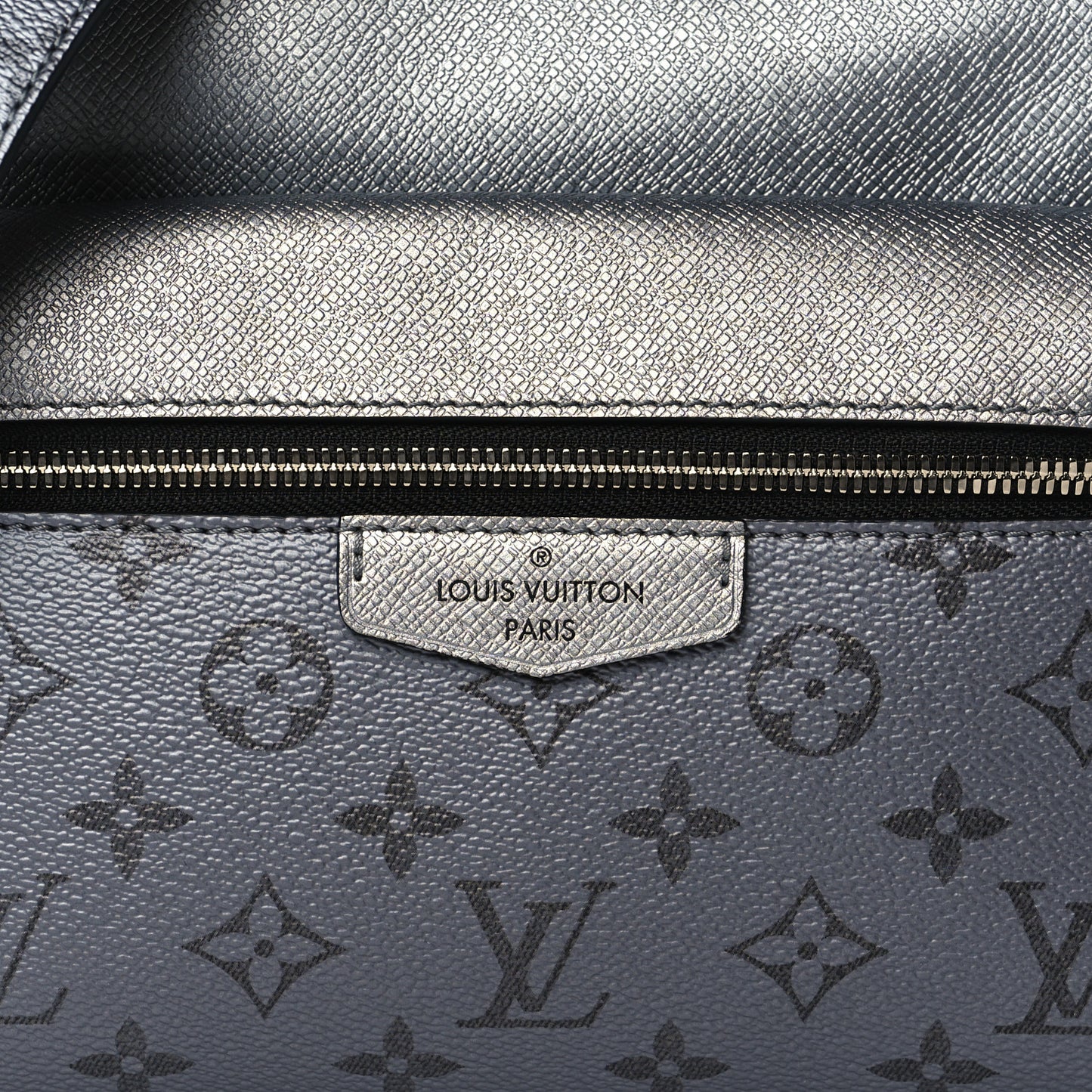 Taigarama Outdoor Messenger Gunmetal