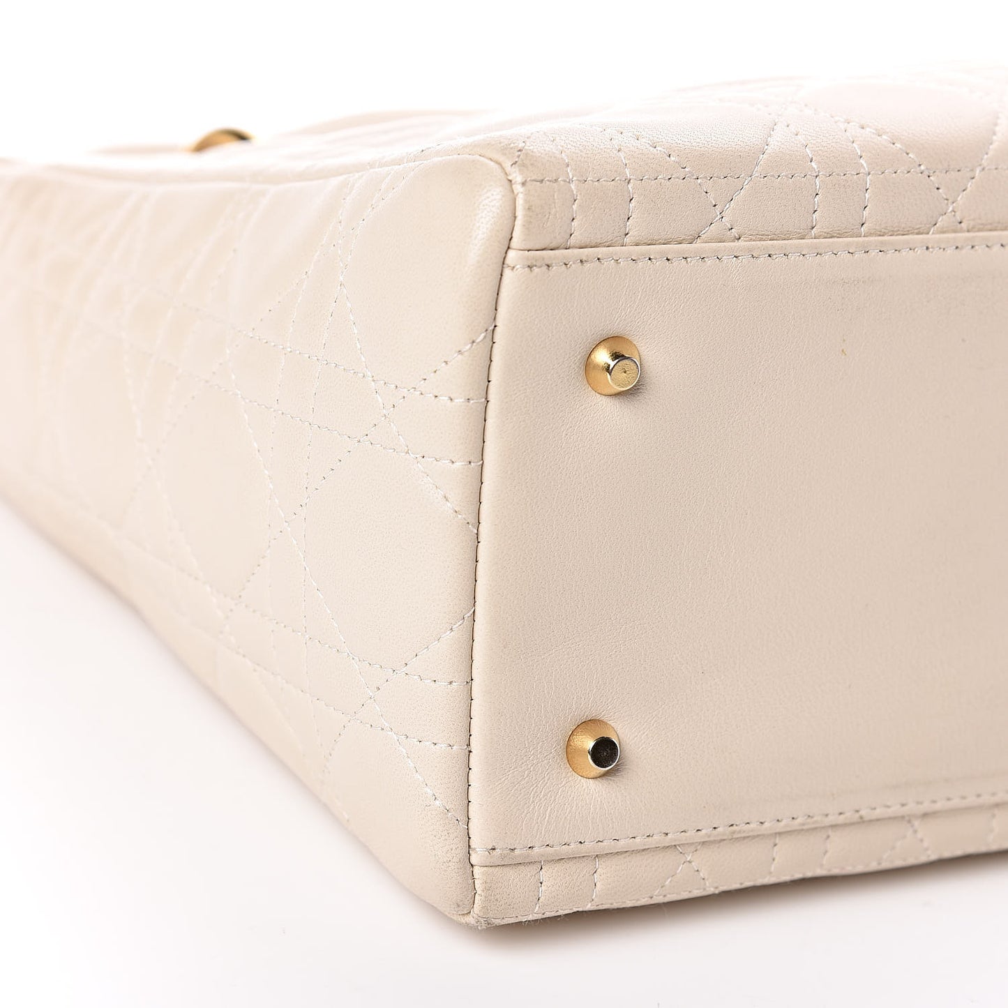 Lambskin Cannage Medium Lady Dior Light Beige