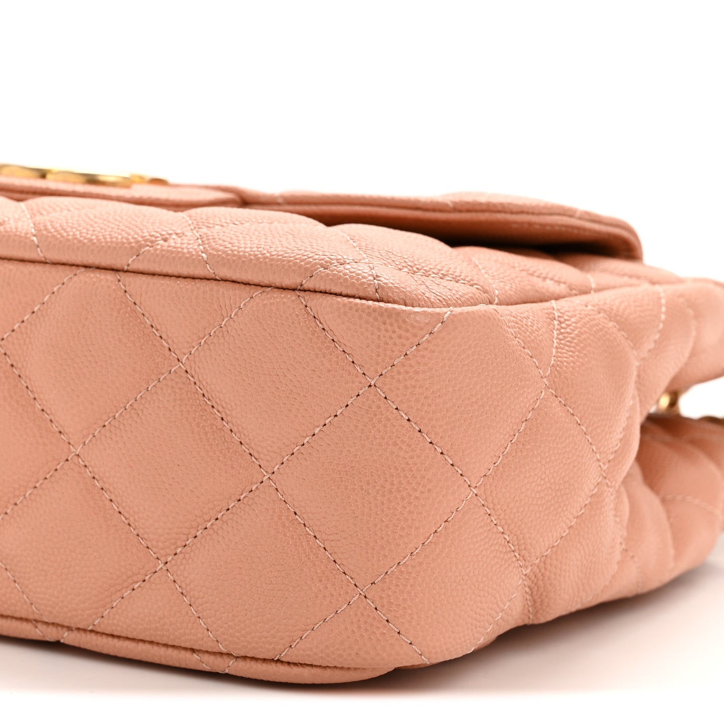 Caviar Quilted Wavy CC Hobo Beige
