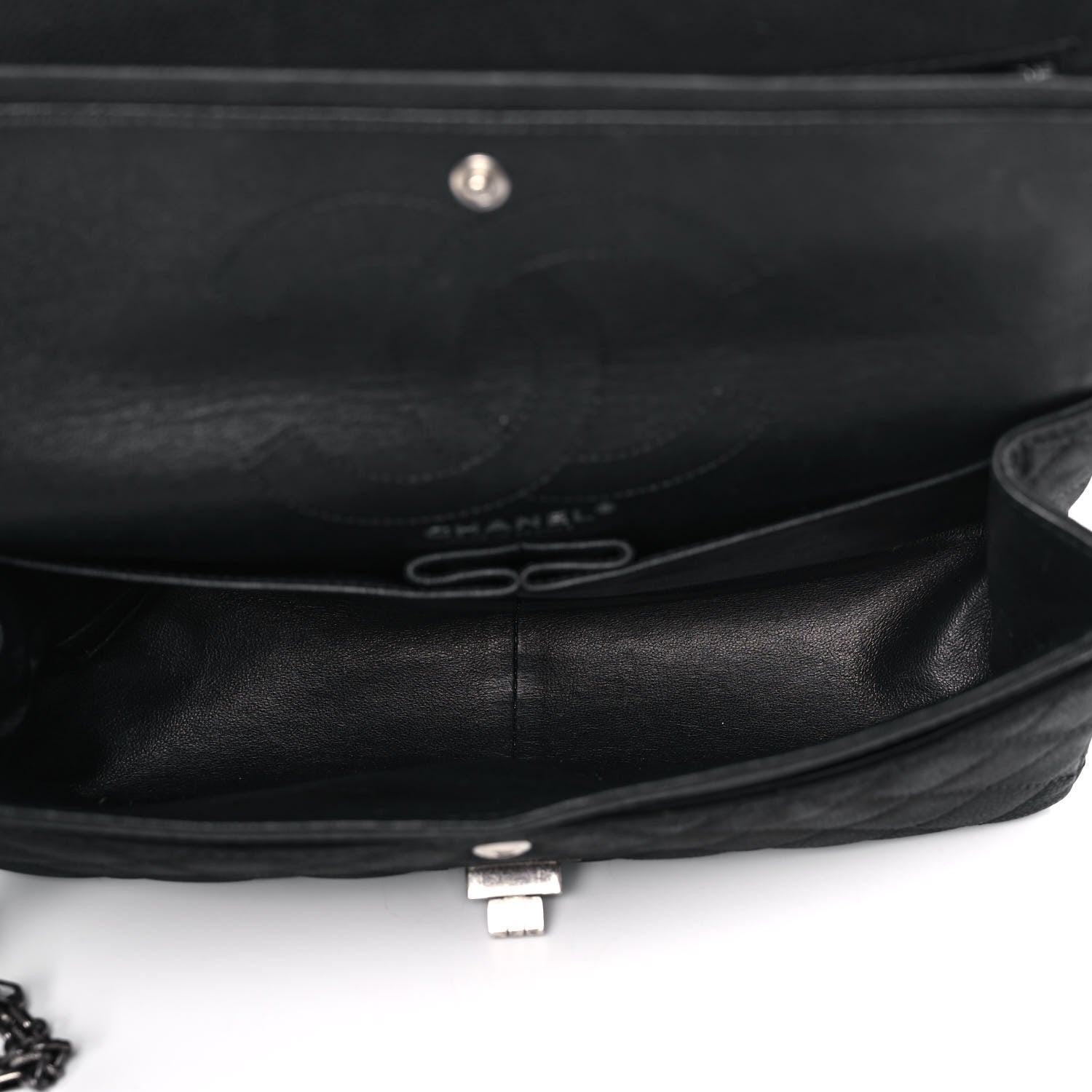 Chanel Iridescent Caviar Quilted 2.55 Reissue 226 Flap Black 5 of 11