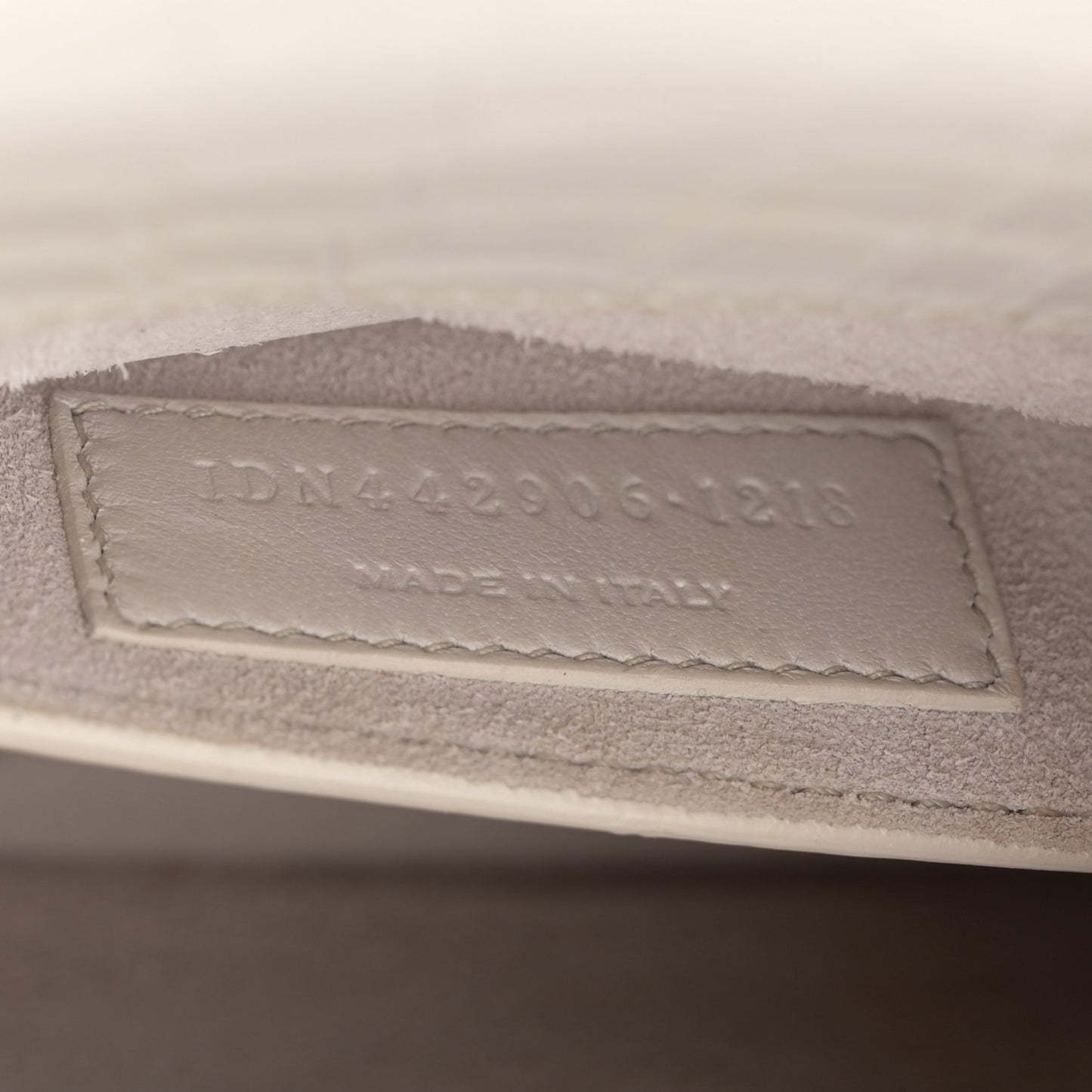 Calfskin Crocodile Embossed Medium Monogram Sunset Blanc Vintage