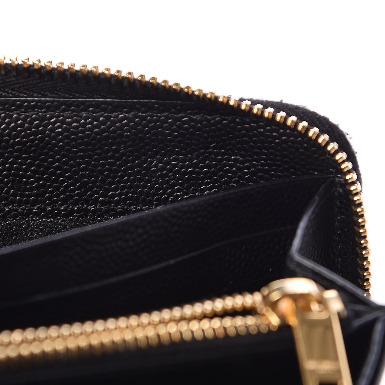Saint Laurent Grain De Poudre Matelasse Chevron Monogram Zip Around Wallet Black 8 of 11