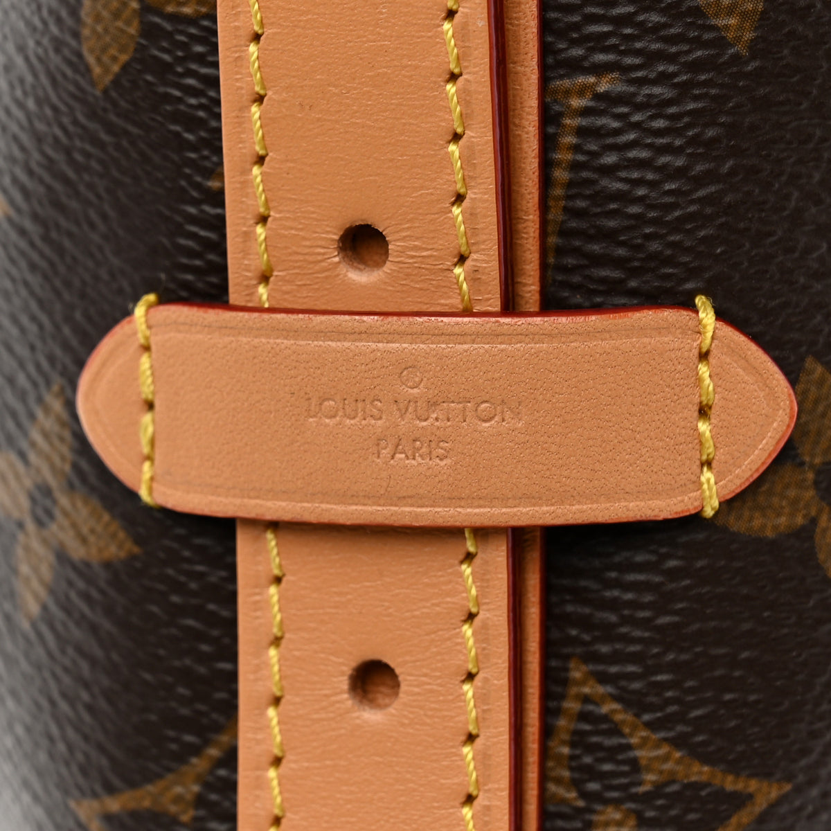 Louis Vuitton Monogram CarryAll MM 7 of 10