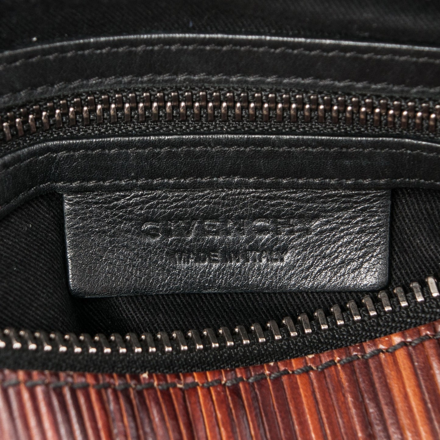 Smooth Calfskin Wood Paneled Medium Pandora Black