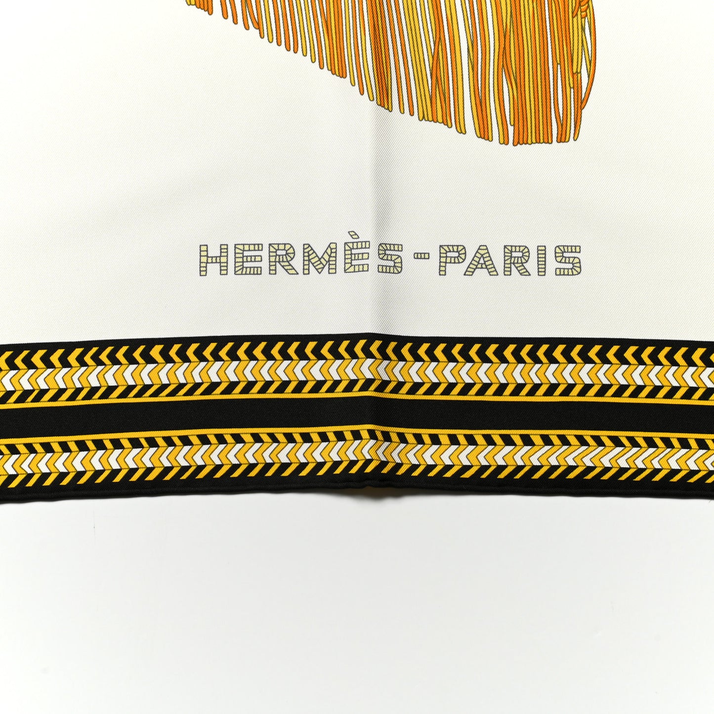 Silk Selle Des Steppes Scarf 90 White Or Black