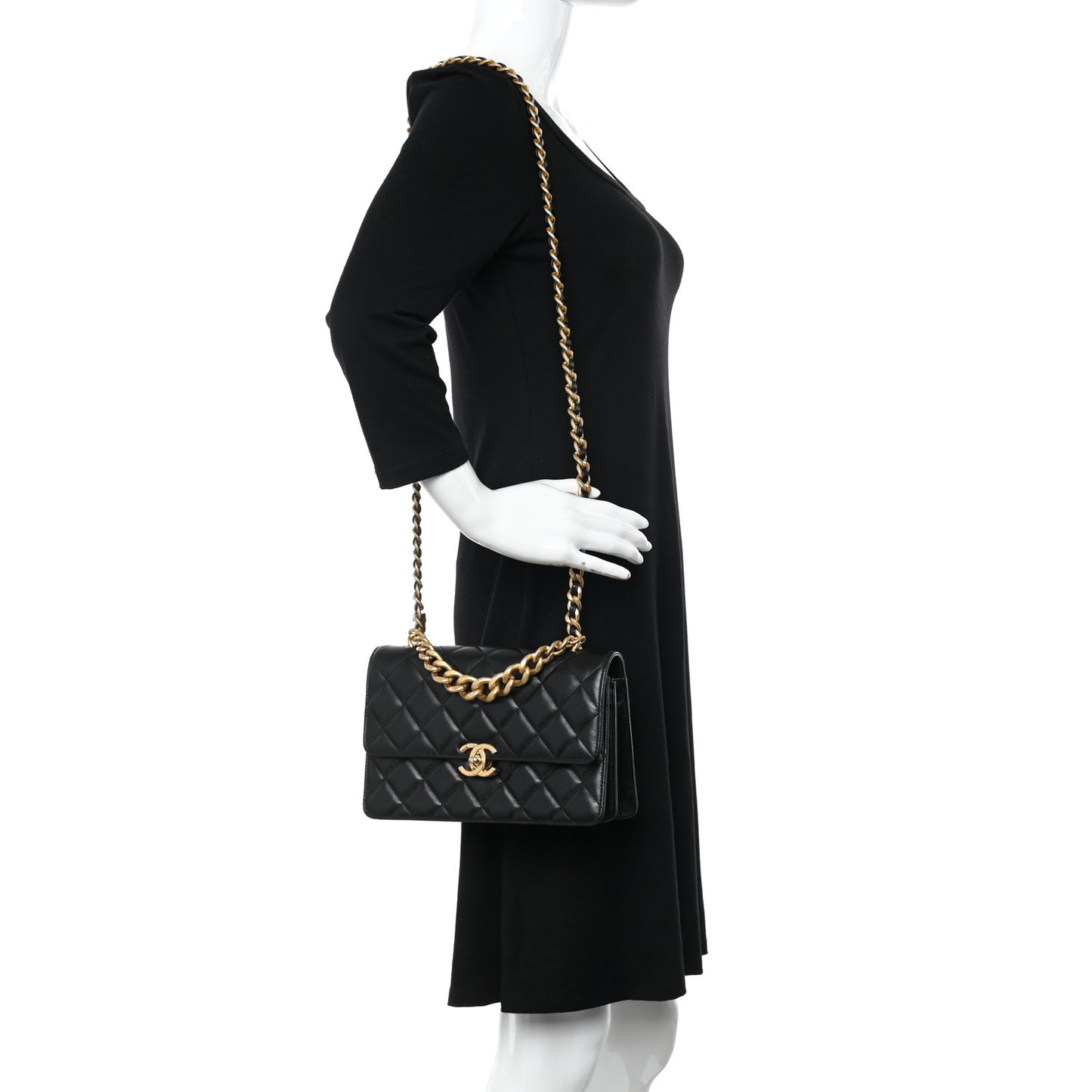 Lambskin Quilted Chain Flap Bag Black