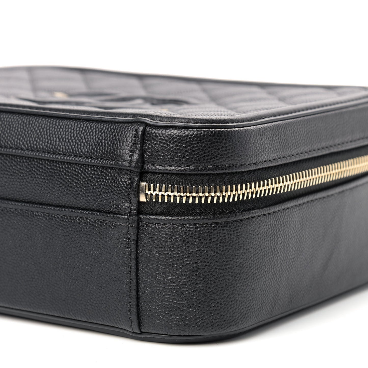 Caviar Quilted Medium CC Filigree Vanity Case Black