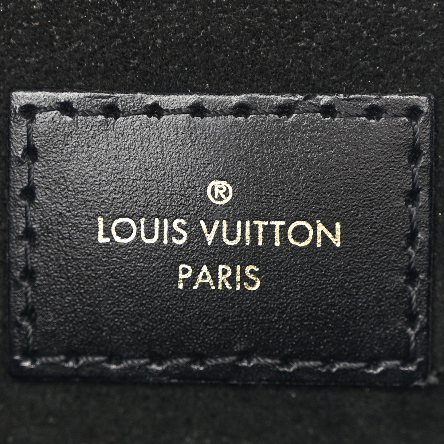 Reverse Monogram Pochette Metis