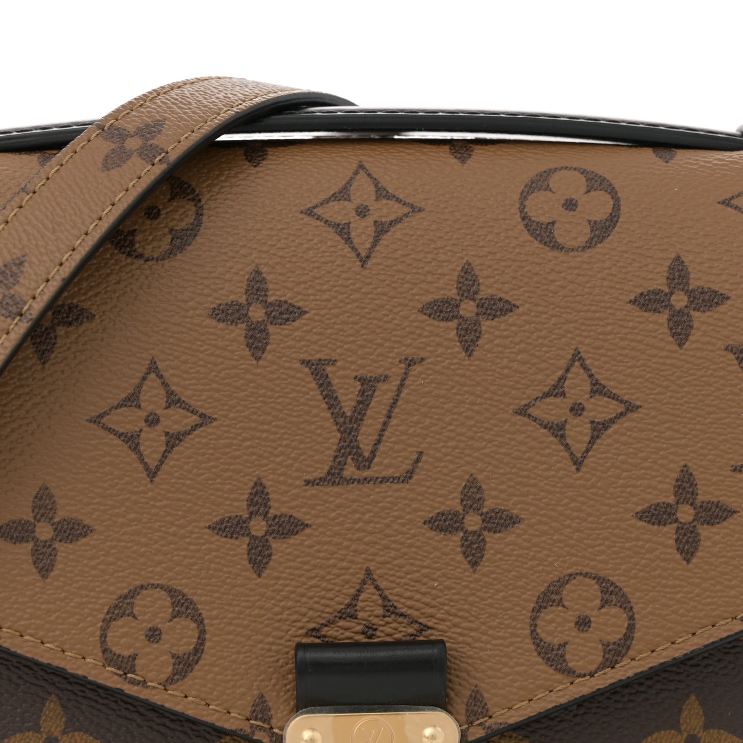 Reverse Monogram Pochette Metis