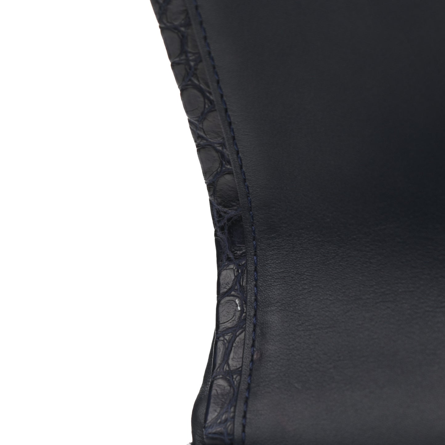 Alligator Jumbo Double Flap Blue