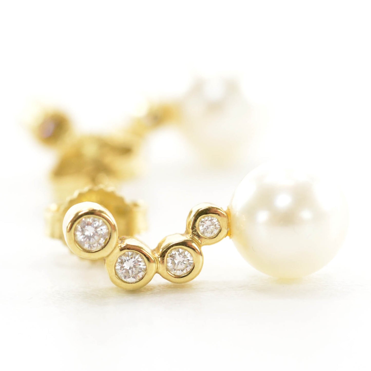 Blue Lagoon 14k Pearl Graduated Diamond Earrings