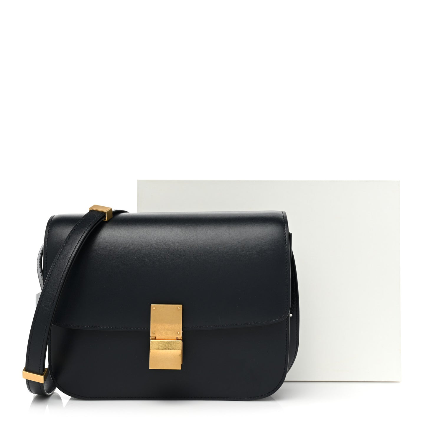 Box Calfskin Medium Classic Box Flap Bag Navy