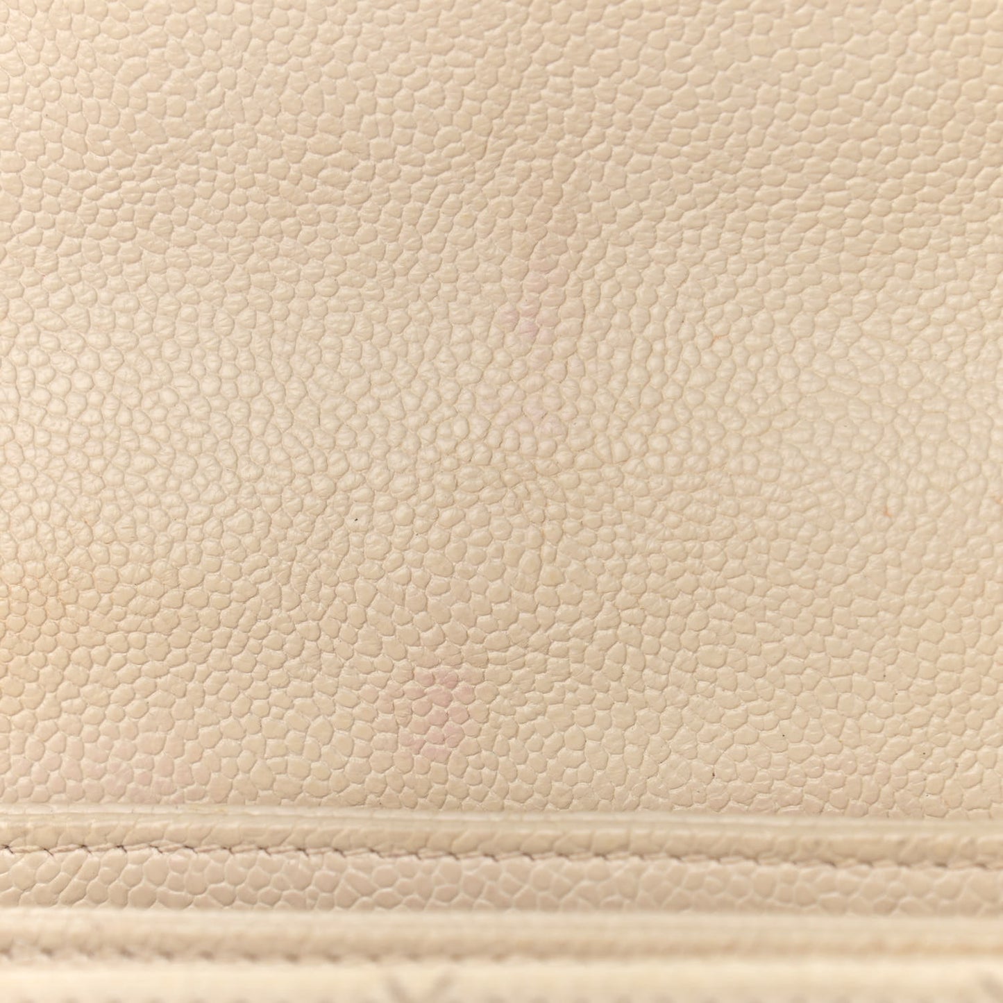 Caviar Quilted Medium Simply CC Flap White