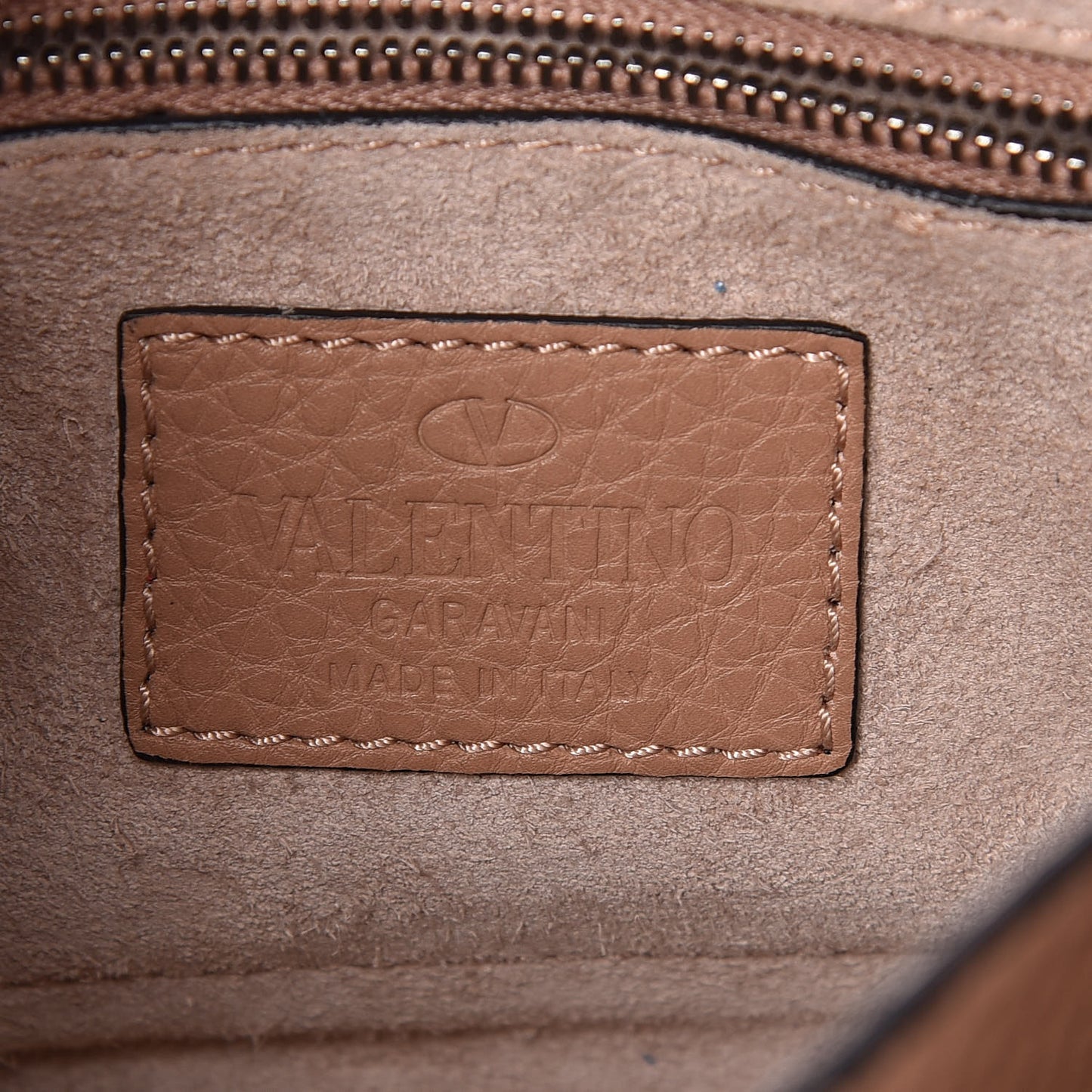 Pebbled Calfskin Rockstud Shoulder Flap Messenger Bag Soft Noisette
