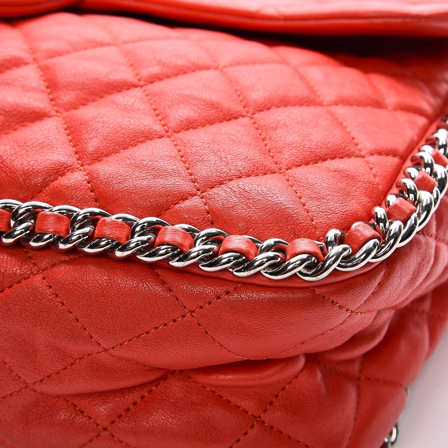 Washed Lambskin Quilted Maxi Chain Around Flap Red